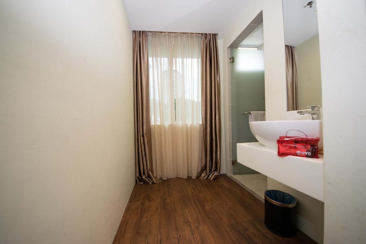 Oyo 114 Sandpiper Hotel Kuala Lumpur Eksteriør bilde